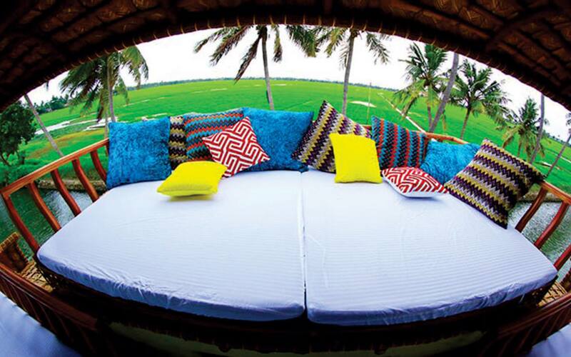 BRIGHT WATER LUXURY HOUSEBOAT, Alleppey 5